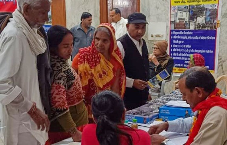 Lala Chetram Dharmarth Sansthan, in collaboration with MojiRam Lions Eye Hospital,